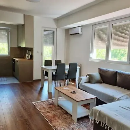 New Cozy Апартаменты *